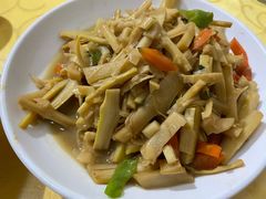 -天乐农家鱼头王(天目湖店)