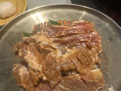 密制牛小排-草家酱蟹炭火烤肉店(珲春南路一店)