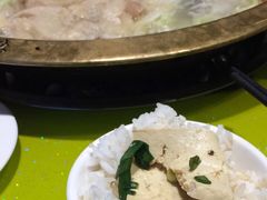 -颜氏双江清水鱼一养身火锅(磁器口店)