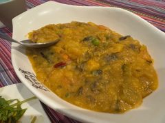 -香巴拉云南餐厅(华莱坞店)