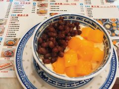 -广信牛奶甜品世家(台东店)