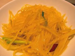 酸辣土豆丝-弄堂里(西溪龙湖天街店)