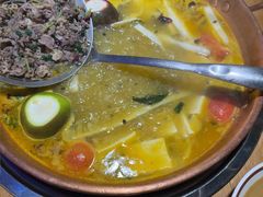 -洱火云南酸菜牛肉火锅(石景山当代商城店)