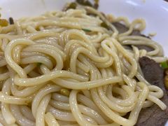 -牛八宝桂林米粉(八里庄店)