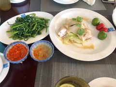 -亚龙湾老厨房·海南家常味