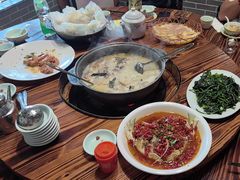 -侠成水上农庄(工业大道店)