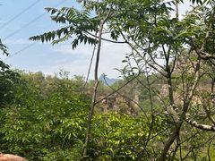 -大平台龙居瀑布旅游区