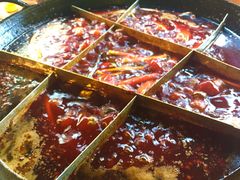 -岗上渣渣老火锅(两路口店)