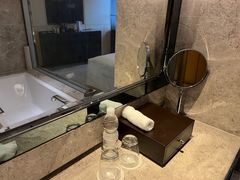 -上海宝华万豪酒店