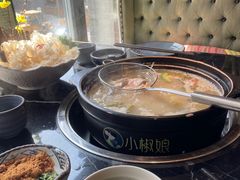-小椒娘撒椒鱼火锅(三八广场店)