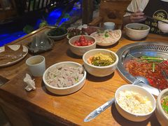 -城墙拐拐火锅(三峡广场黑金冠店)