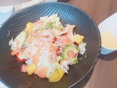 三文鱼海鲜沙拉-西堤牛排(合肥之心城店)