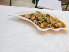 -覃记海鲜美食餐厅