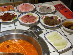 老街冰汤圆-贤合庄卤味火锅(勒泰中心店)
