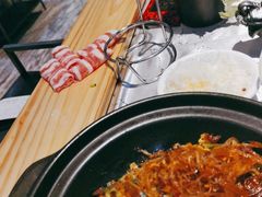 虾仁焖粉丝煲-红辣椒·川菜·火锅(张杨路店)