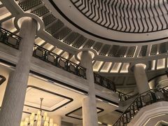 -浅深(世茂滨江精品店)