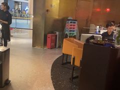 -麻六记(凤凰汇店)