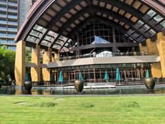 -三亚湾海居铂尔曼度假酒店