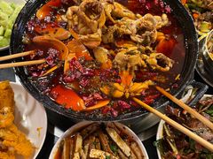 -鸿顺老铁锅美蛙鱼府(解放碑店)