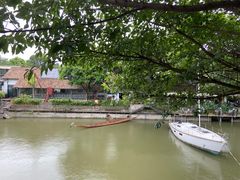 -喜洲吧·江畔老船厂·庭院餐厅(喜临院店)