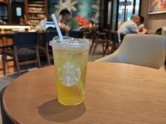 -星巴克(金谊广场店)