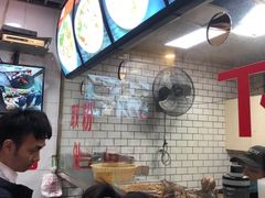 -覃肥叔桂林米粉(粮道街店)