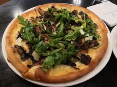 -WOLFGANG PUCK KITCHEN & BAR(迪士尼小镇店)