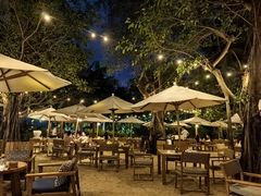 -三亚艾迪逊酒店·海滩烧烤 BARBACOA·现场乐队·浪漫晚餐·烧烤海鲜