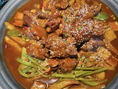 -徐记小怪兽肉蟹煲(中央大街店)