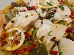 -绿草地·湘菜(酃湖师院店)