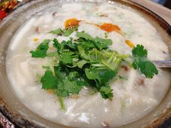 -粤仔湾砂锅粥(广益哥伦布店)