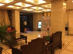 -鲁班小馆(政四街店)