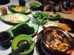 -一叶一世界·素食餐厅(锦华万达店)