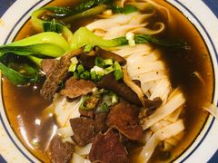 -霸蛮湖南菜·牛肉粉(荣京西街店)
