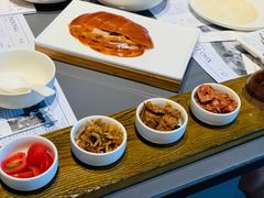 酥不腻烤鸭-小大董·烤鸭(观景餐厅·南京西路店)