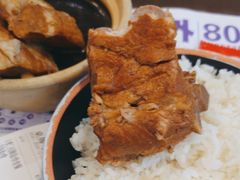 -万和春排骨砂锅米饭(新业广场店)