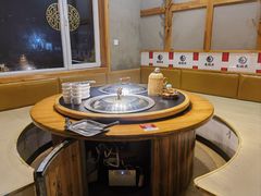 -锅老头海鲜铁锅炖