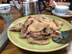盐焗手撕乳鸽-大田塱鸽庄
