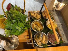 -一朵菌·野生菌探索家火锅(南亚店)
