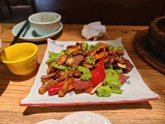 邹椒炒牛肝菌-缘生态云南菜·野生菌庭院餐厅(华侨城店)