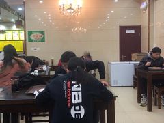 大堂-中国传统牛肉面(鸟巢店)