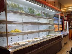 -哈尔滨小酒馆·鲜肉现穿自助烧烤(康新花园店)