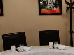 包厢-粤秀小厨·广式早茶(辽宁路店)