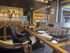 -川骄海鲜自助(王府井奥莱UP TOWN店原世界之花店)