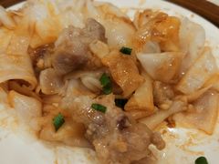 排骨蒸陈村粉-万山楼海鲜酒家·二十三年老字号
