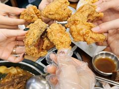 -BHC炸鸡(明洞总店)