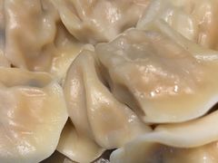 -休记光头香辣蟹干锅(绵竹店)