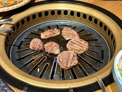 -炼火烤肉店