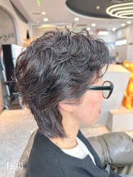 -TOP HAIR SALON