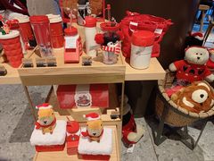 零售区-星巴克臻选(济南恒隆店)